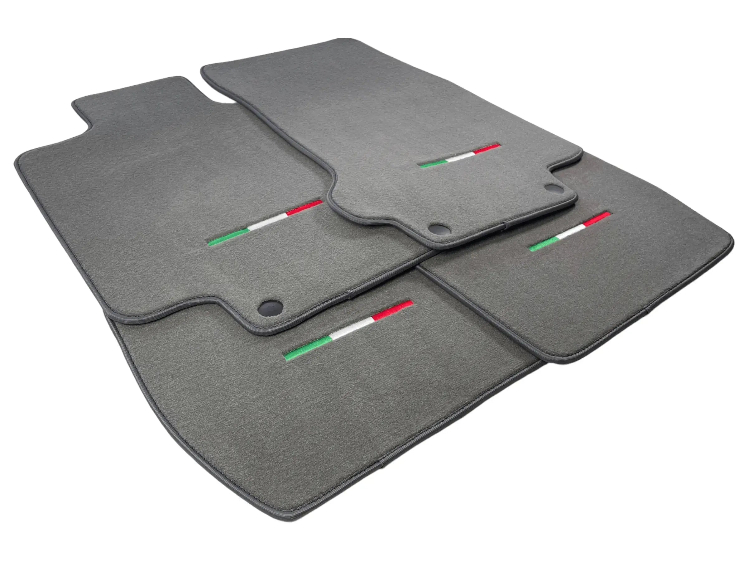 Gray Floor Mats For Maserati GranTurismo MC (2009-2010) IT Edition - AutoWin