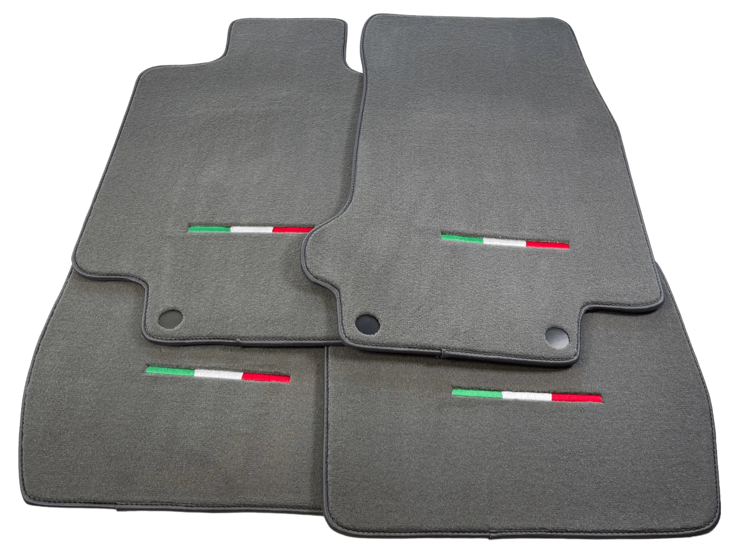 Gray Floor Mats For Maserati GranTurismo MC (2009-2010) IT Edition - AutoWin