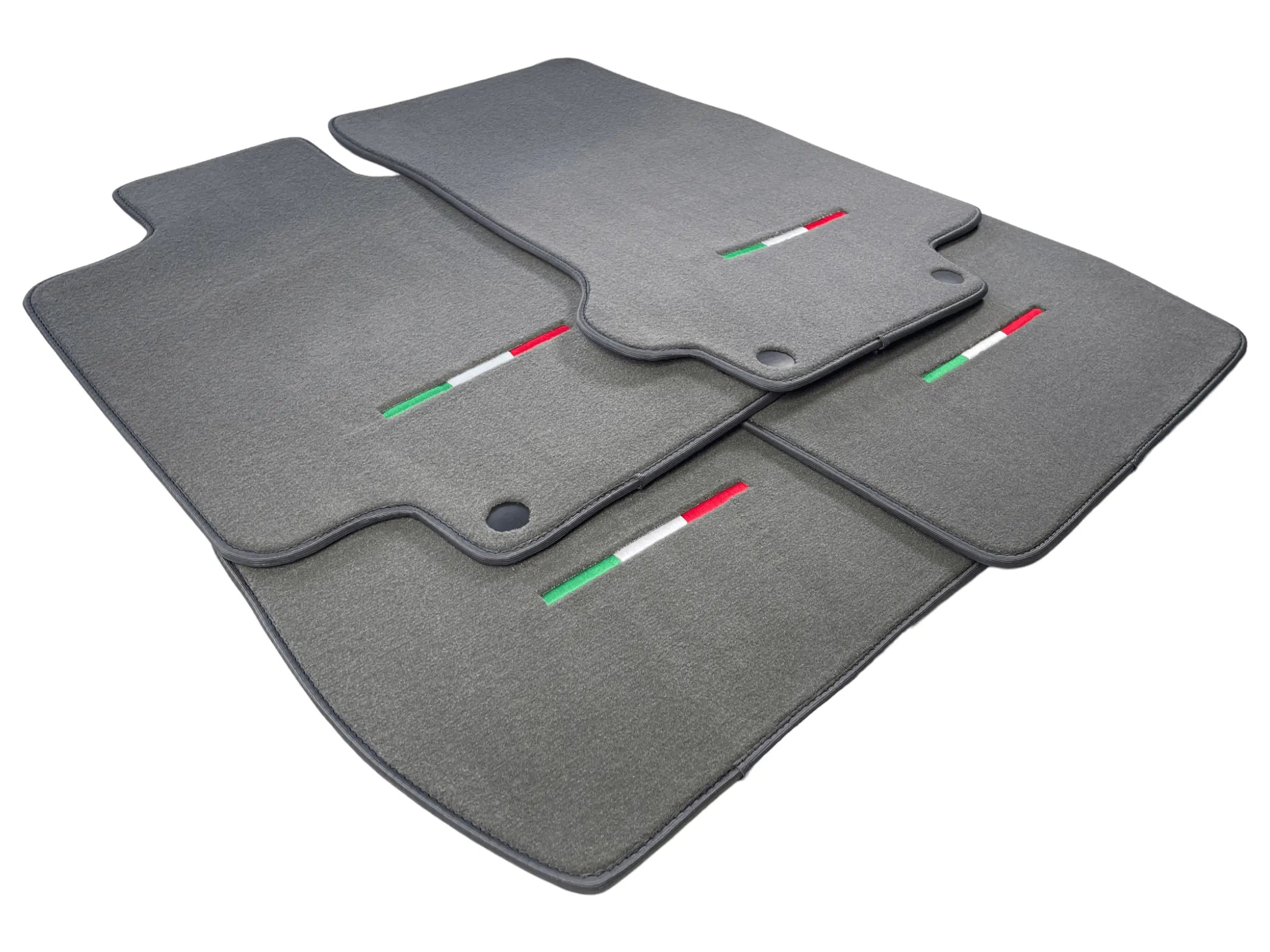 Gray Floor Mats For Maserati GranTurismo MC (2009-2010) IT Edition - AutoWin