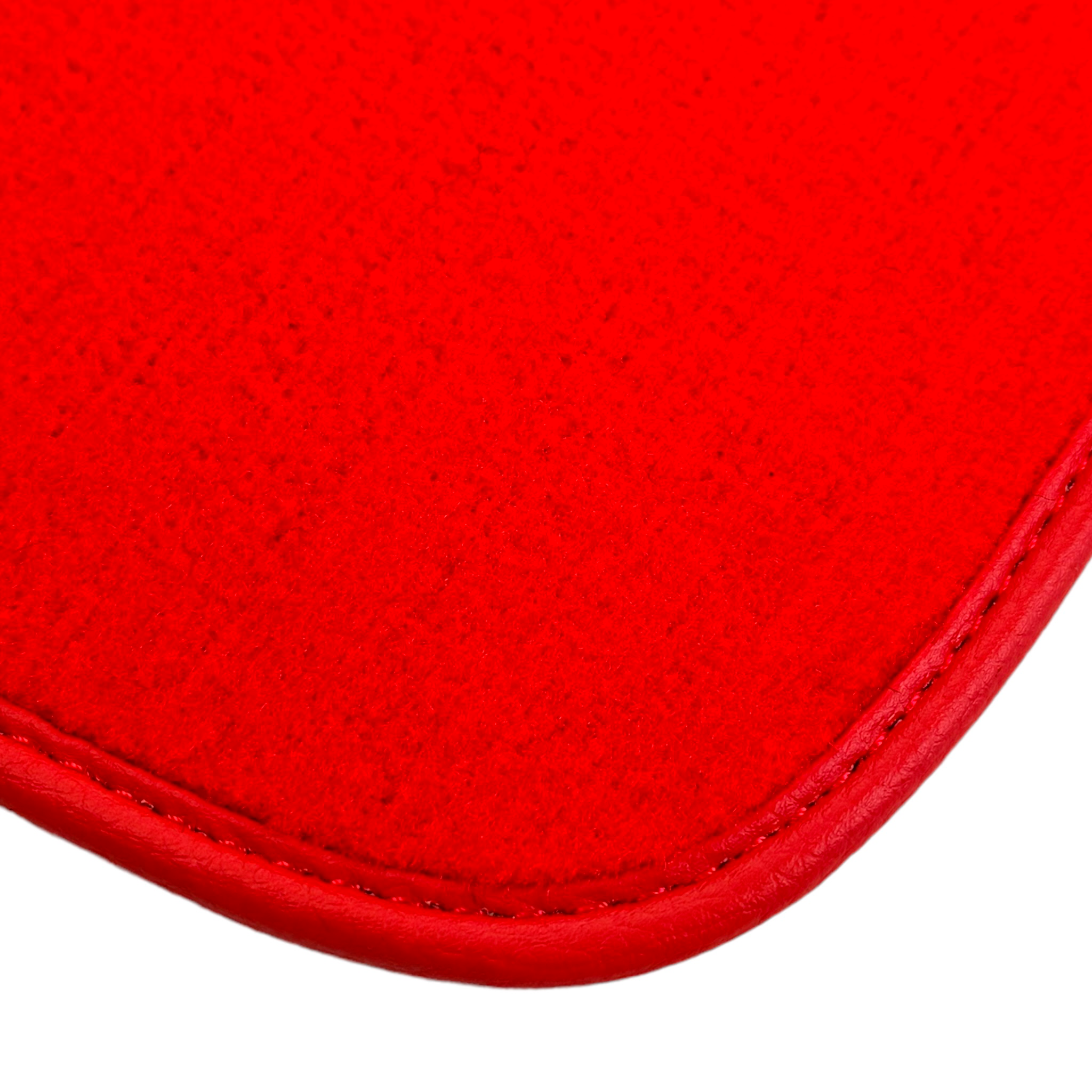 Red Color Floor Mats for Lamborghini Huracan STO