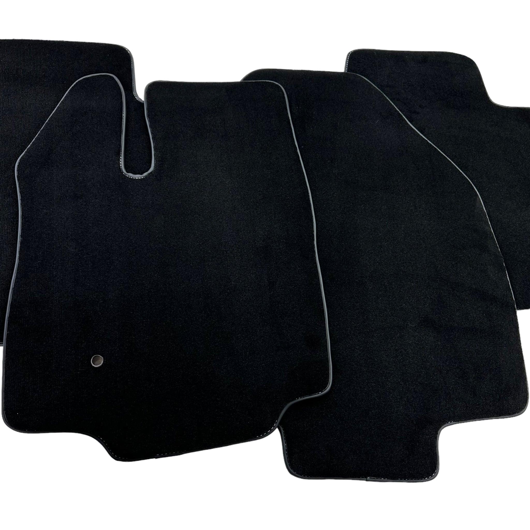 Black Floor Mats For Ford Edge (2016) - AutoWin