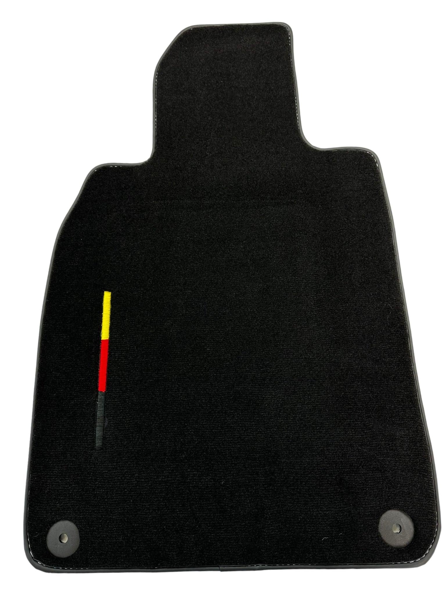 Black Floor Mats for Porsche Cayenne (2003-2010) - AutoWin