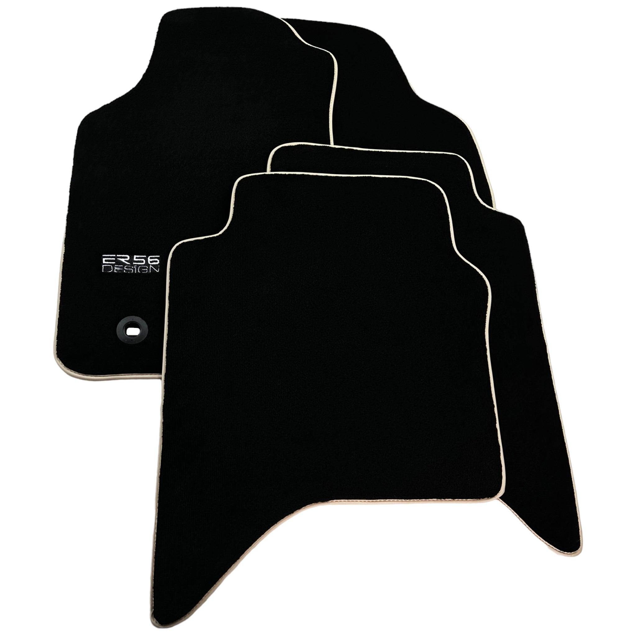 Black Floor Mats For Toyota Hilux (2005-2015) ER56 Design