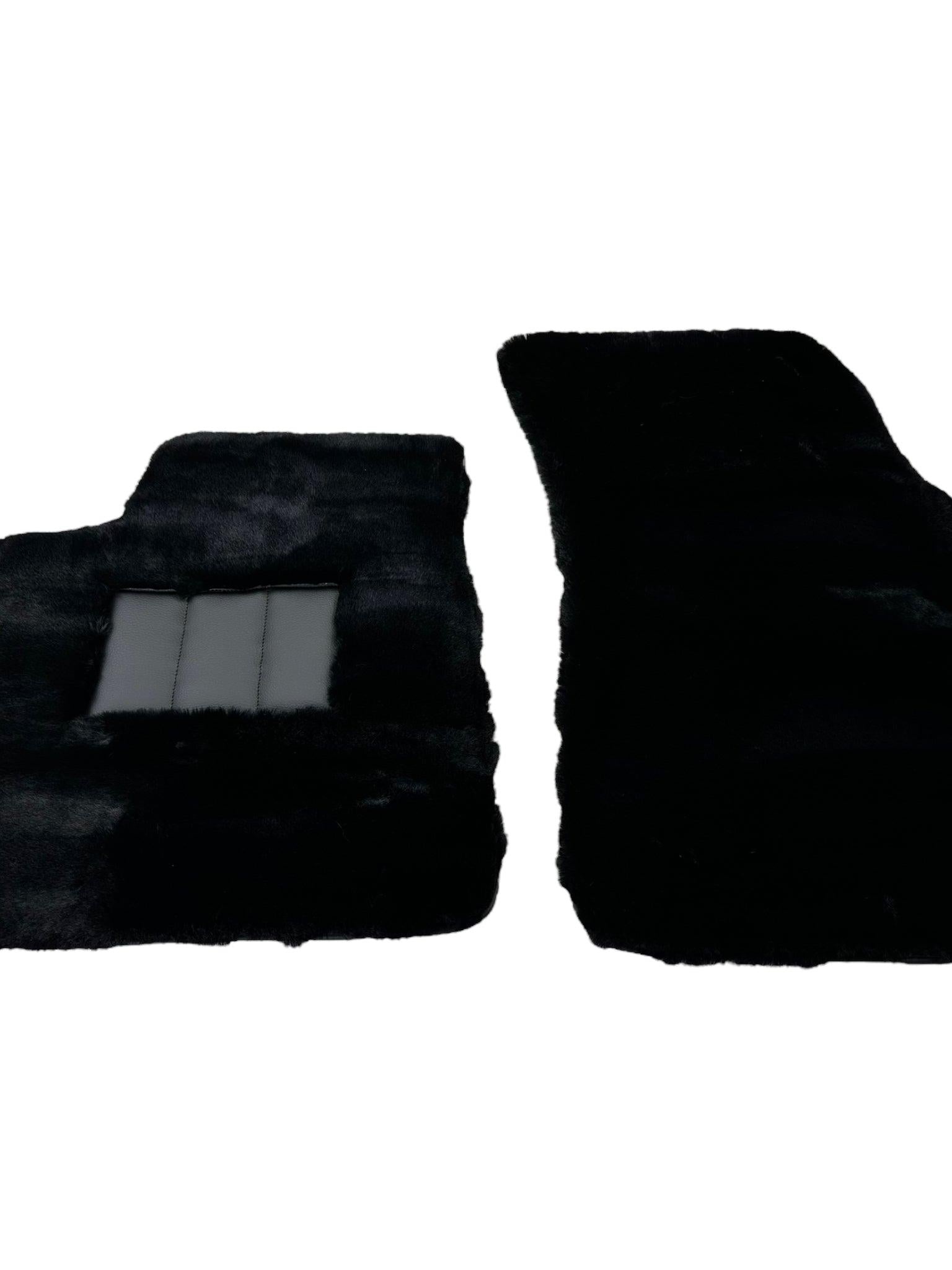 Black Sheepskin Floor Mats for Lamborghini Urus (2018-2024) | ER56 Design