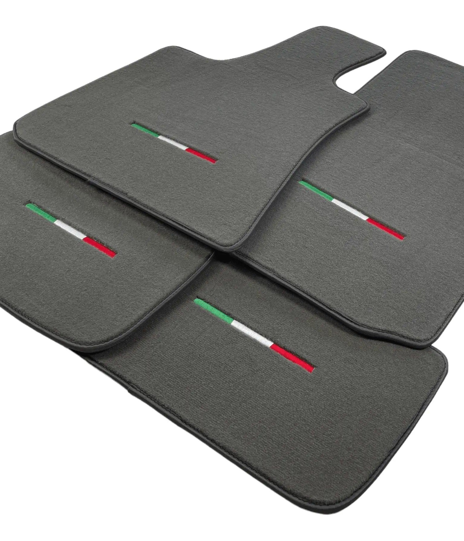 Gray Floor Mats For Maserati Levante (2017-2023) Italy Edition - AutoWin