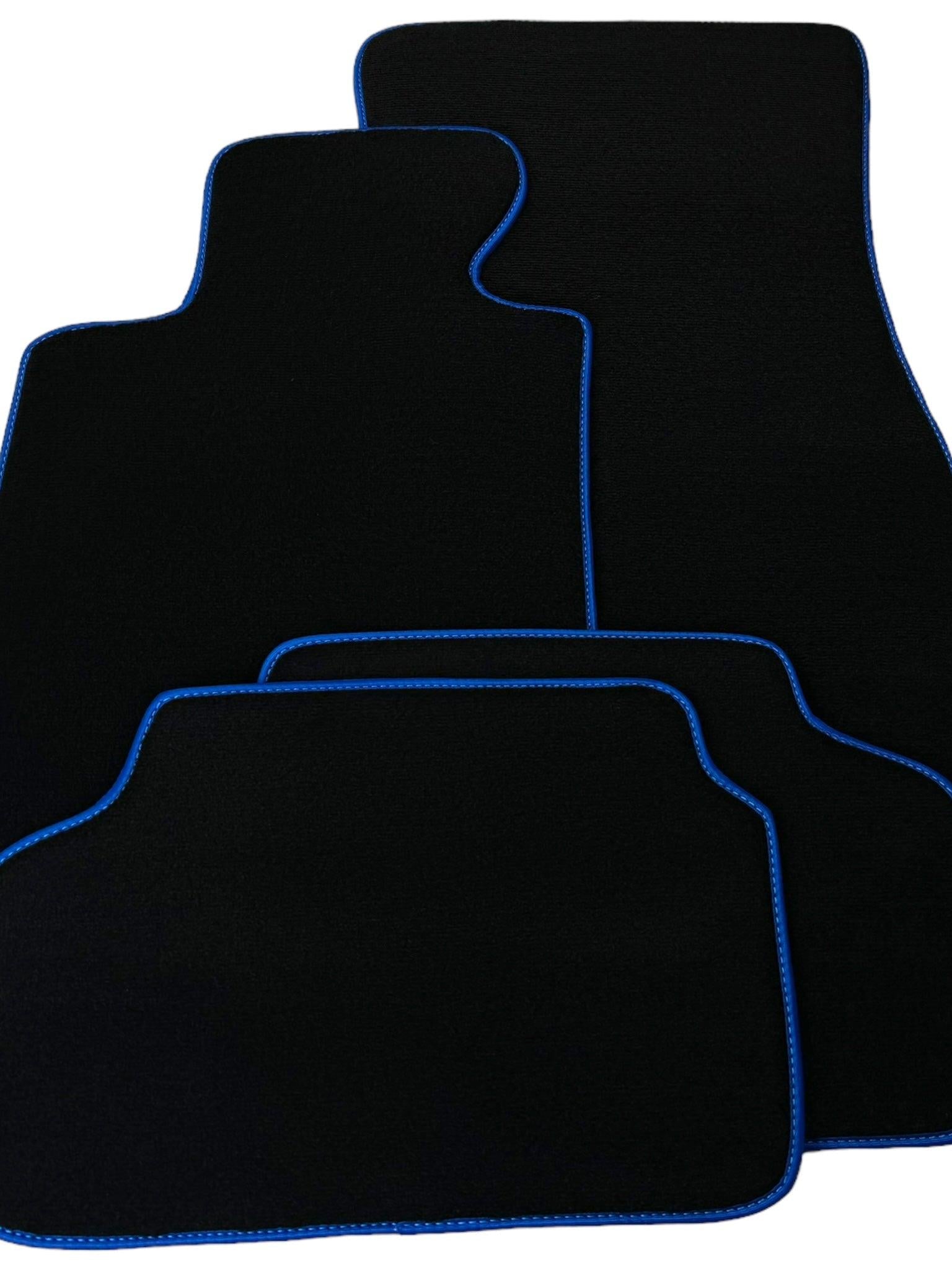 Black Floor Floor Mats For BMW 5 Series E60 | Blue Trim