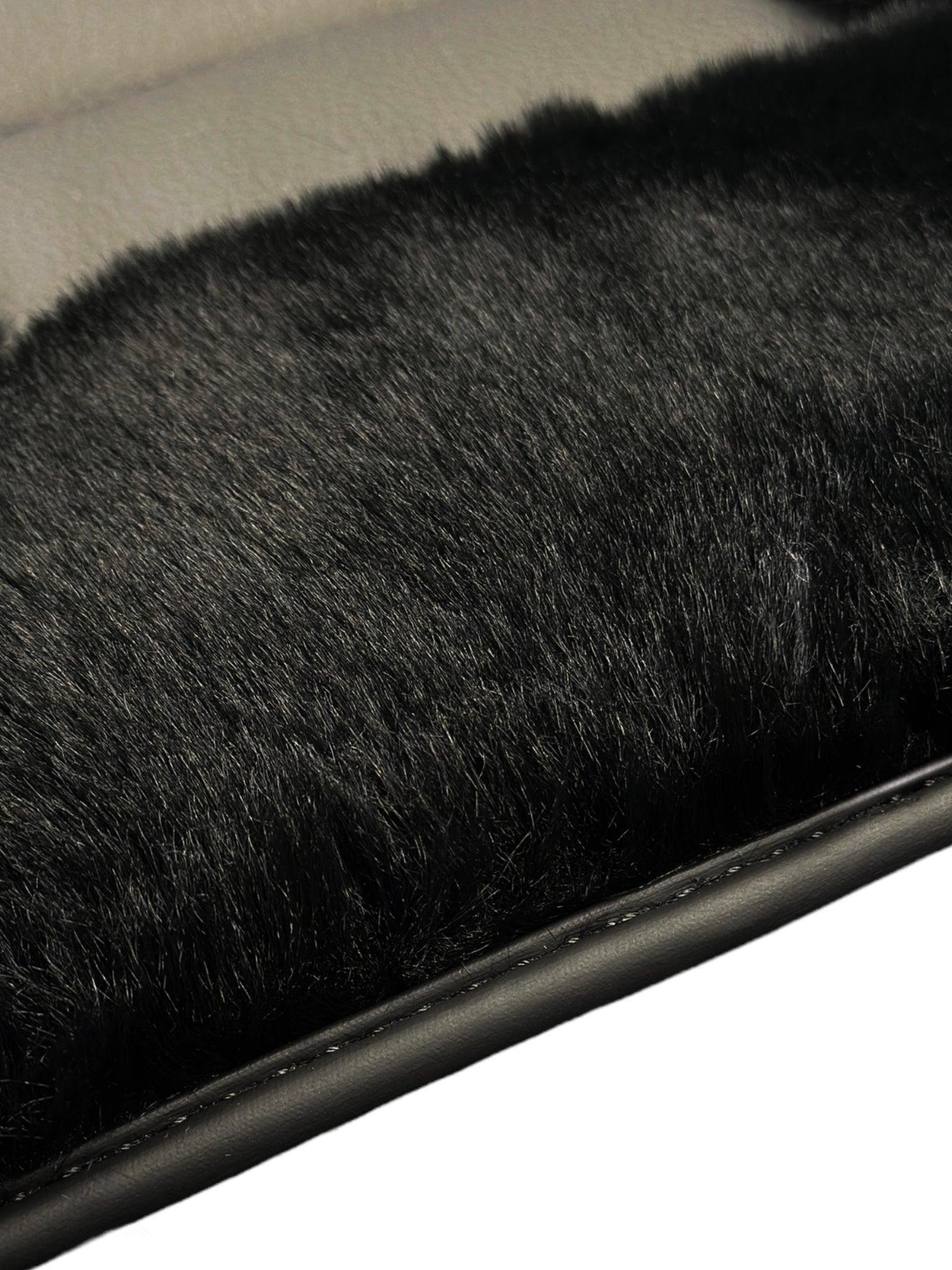 Black Sheepskin Floor Floor Mats For BMW 3 Series G20 ER56 Design