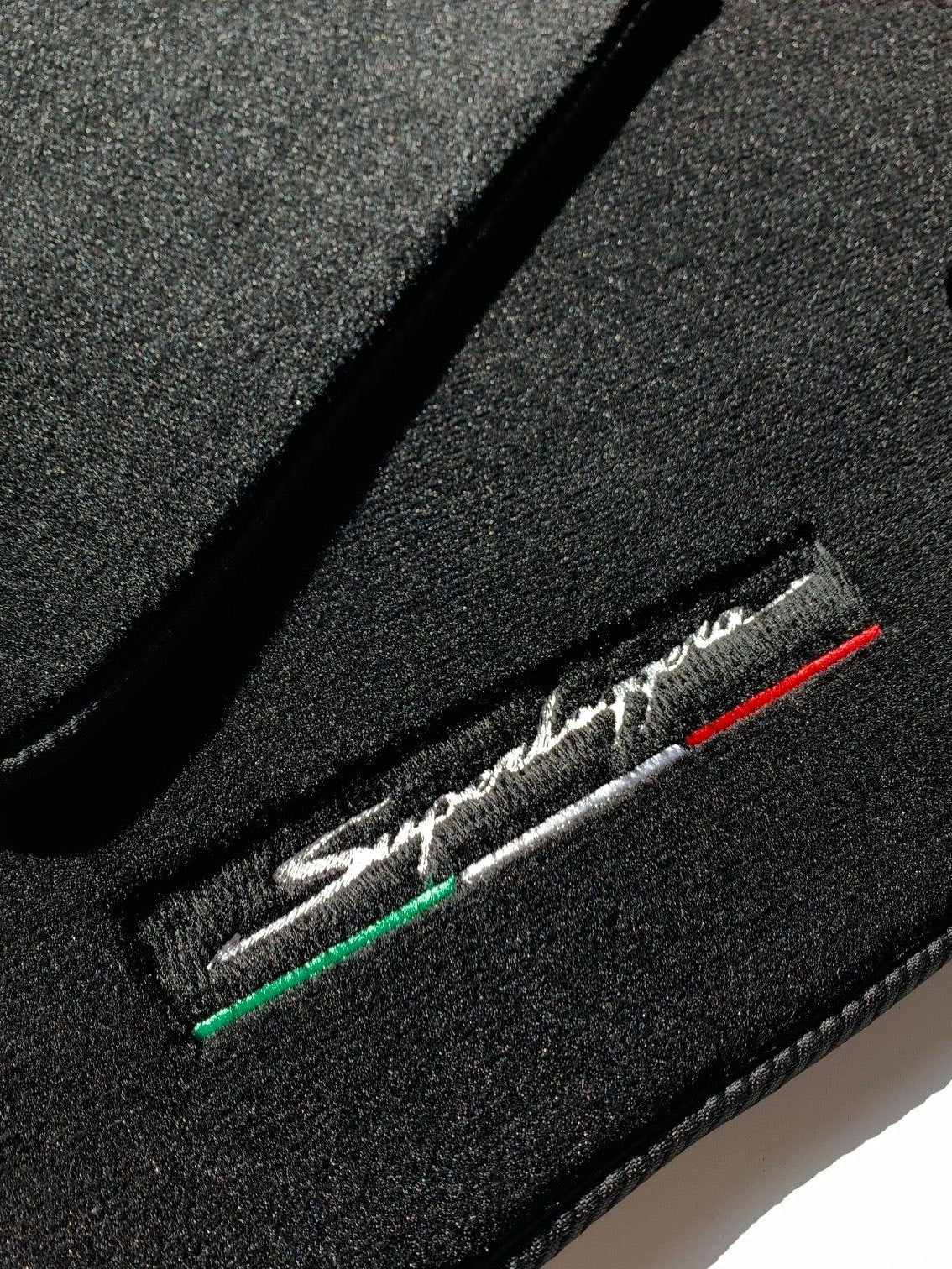 Floor Mats for Lamborghini Gallardo Superleggera with Italian Flag - AutoWin