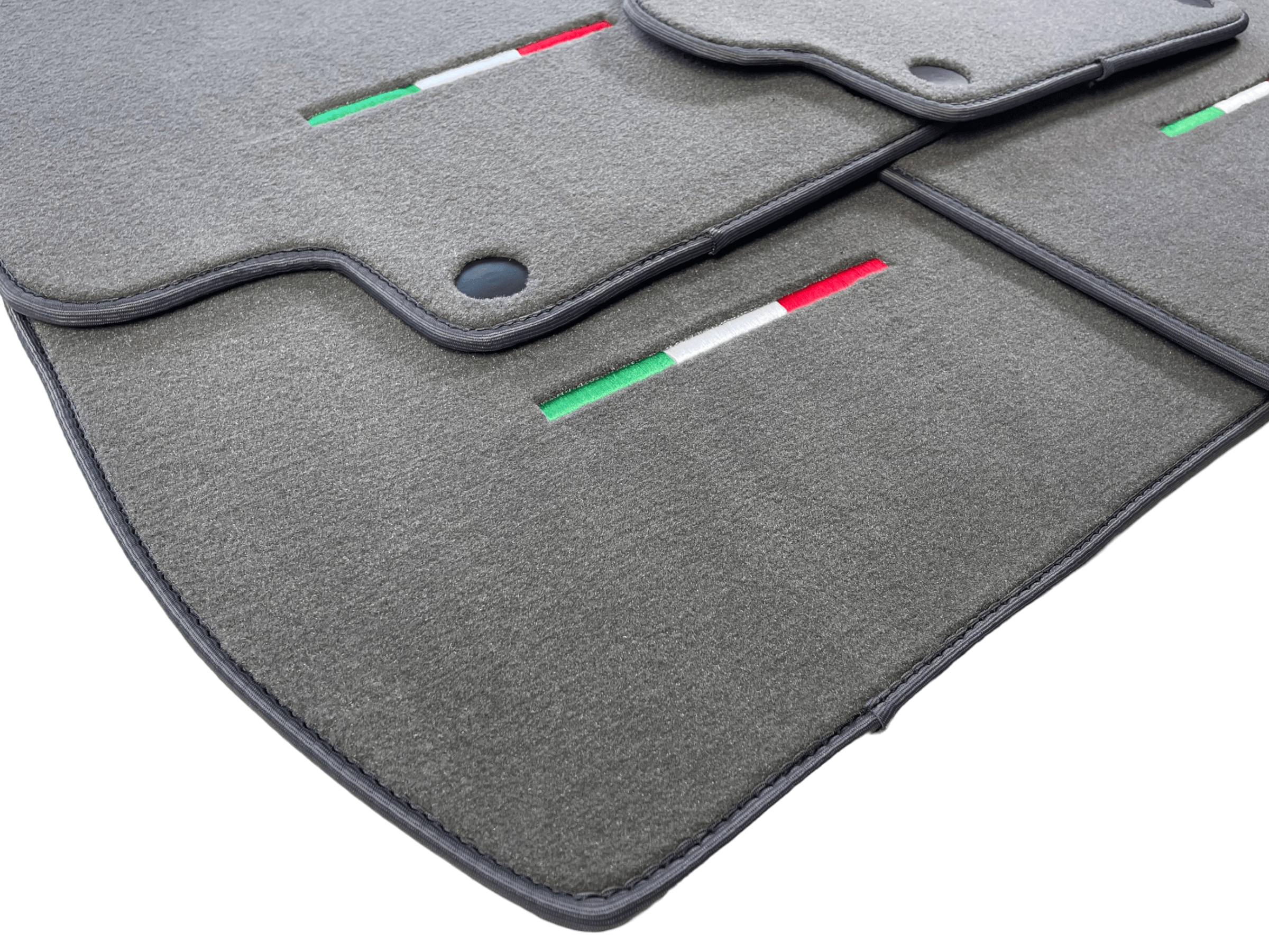 Gray Floor Mats For Maserati GranTurismo IT Edition - AutoWin
