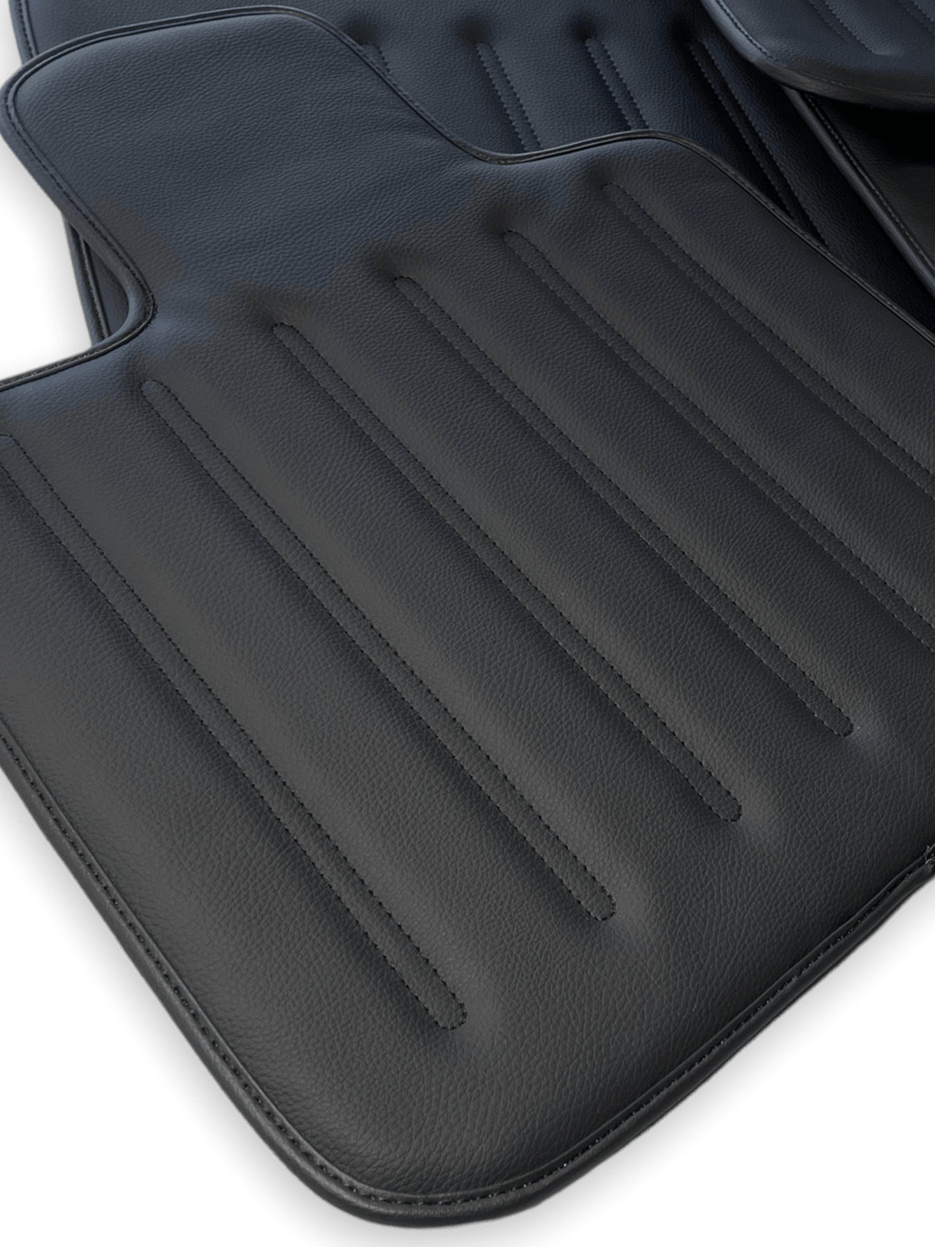 Leather Floor Mats For Rolls Royce Black Badge Cullinan Rr312018-2023 Black - AutoWin