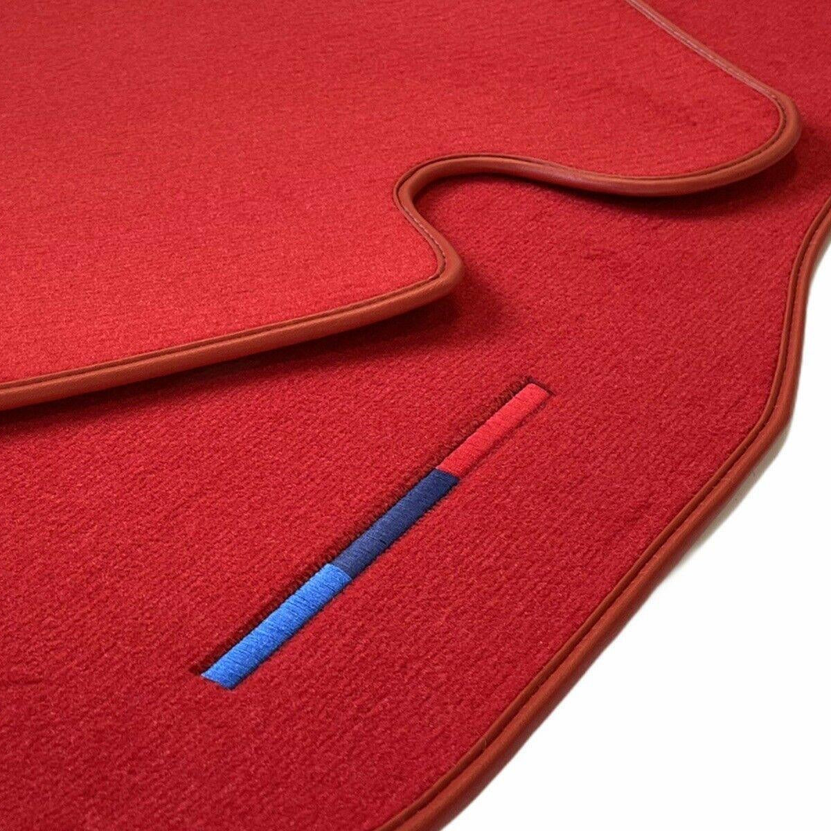 Red Mats For BMW 4 Series G22 Coupe With M Package - AutoWin